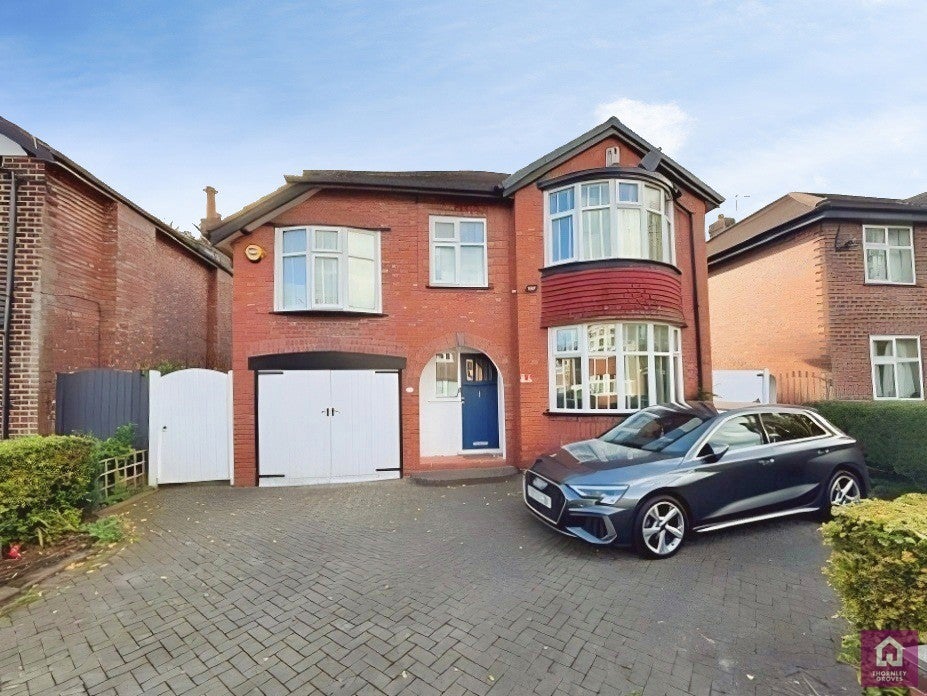 House Woodlands Drive in Manchester