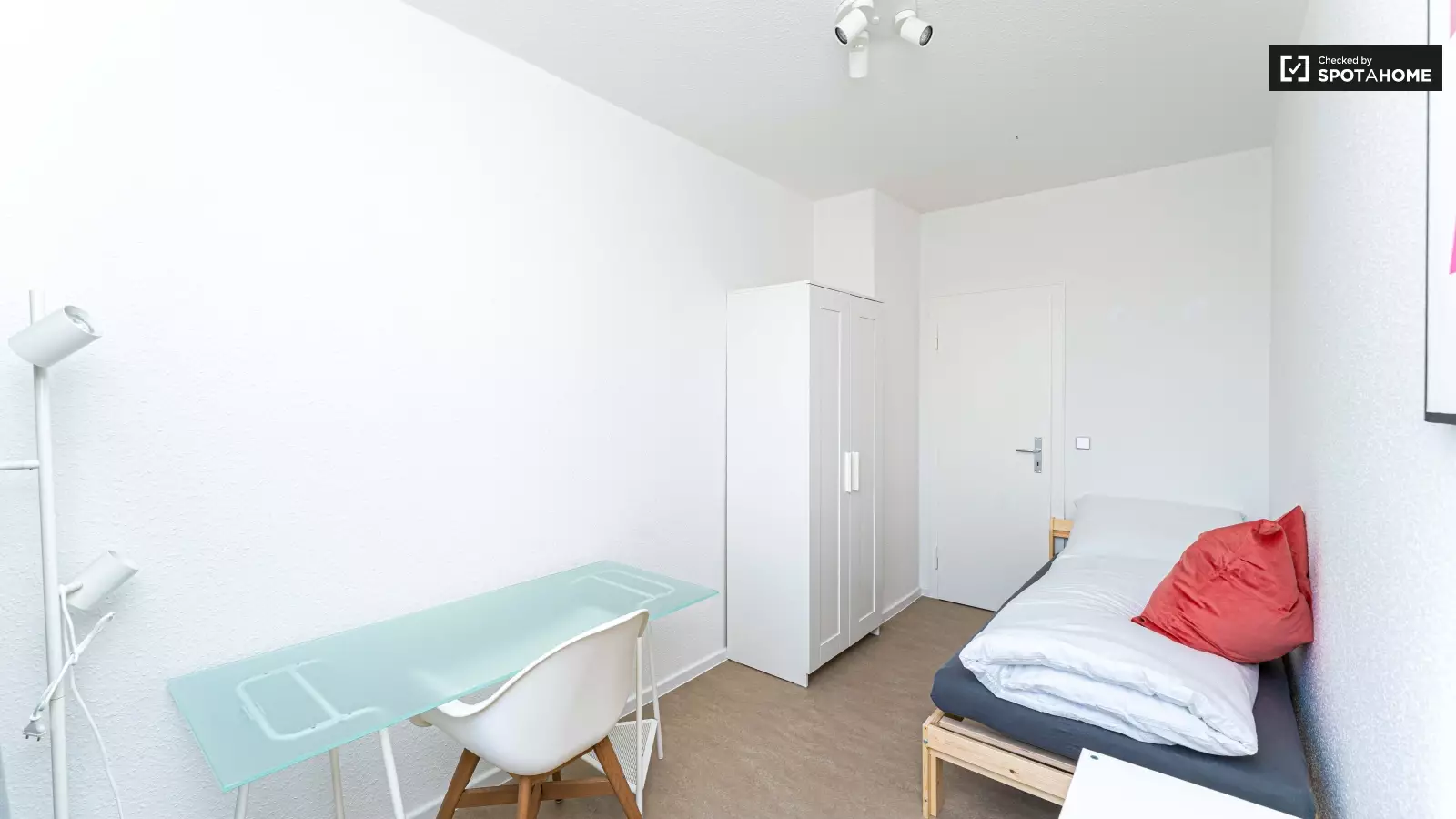 Wohnung Jablonskistraße in Berlin