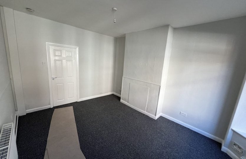 House Carisbrooke Villas in Hull