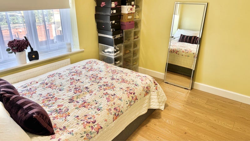 Room Fosters Path in Slough