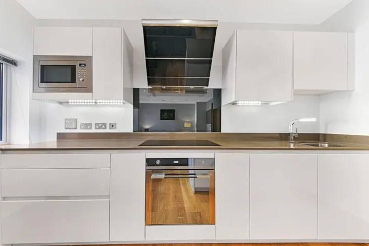 Flat Ludgate Broadway in City of London