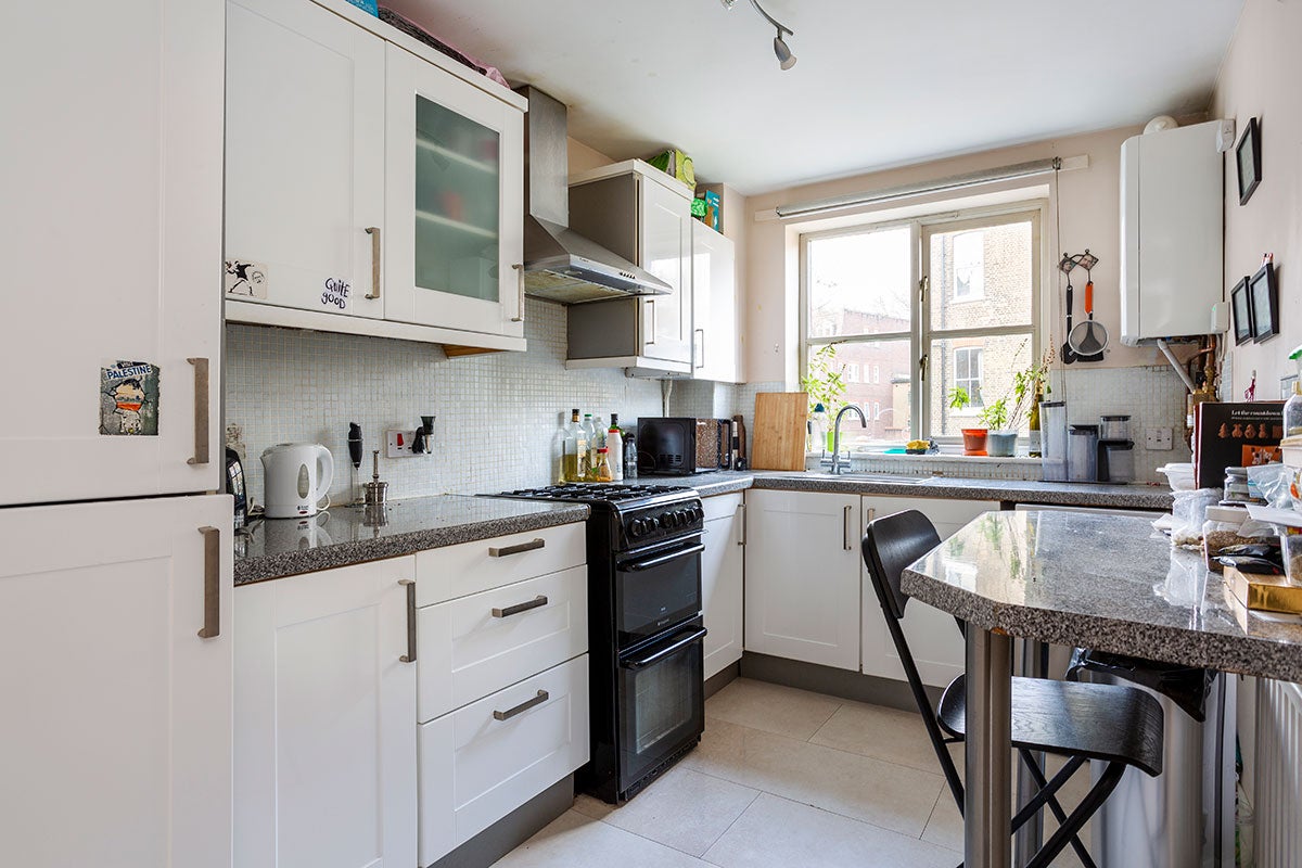 Flat Burnham Street in Greater London