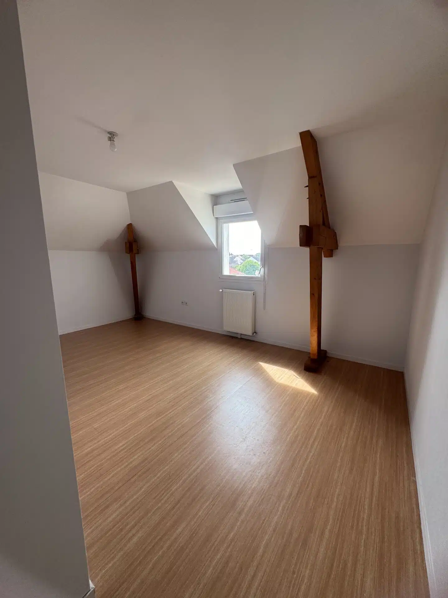Appartement Rue Pierre Giry à La Rivière-de-Corps