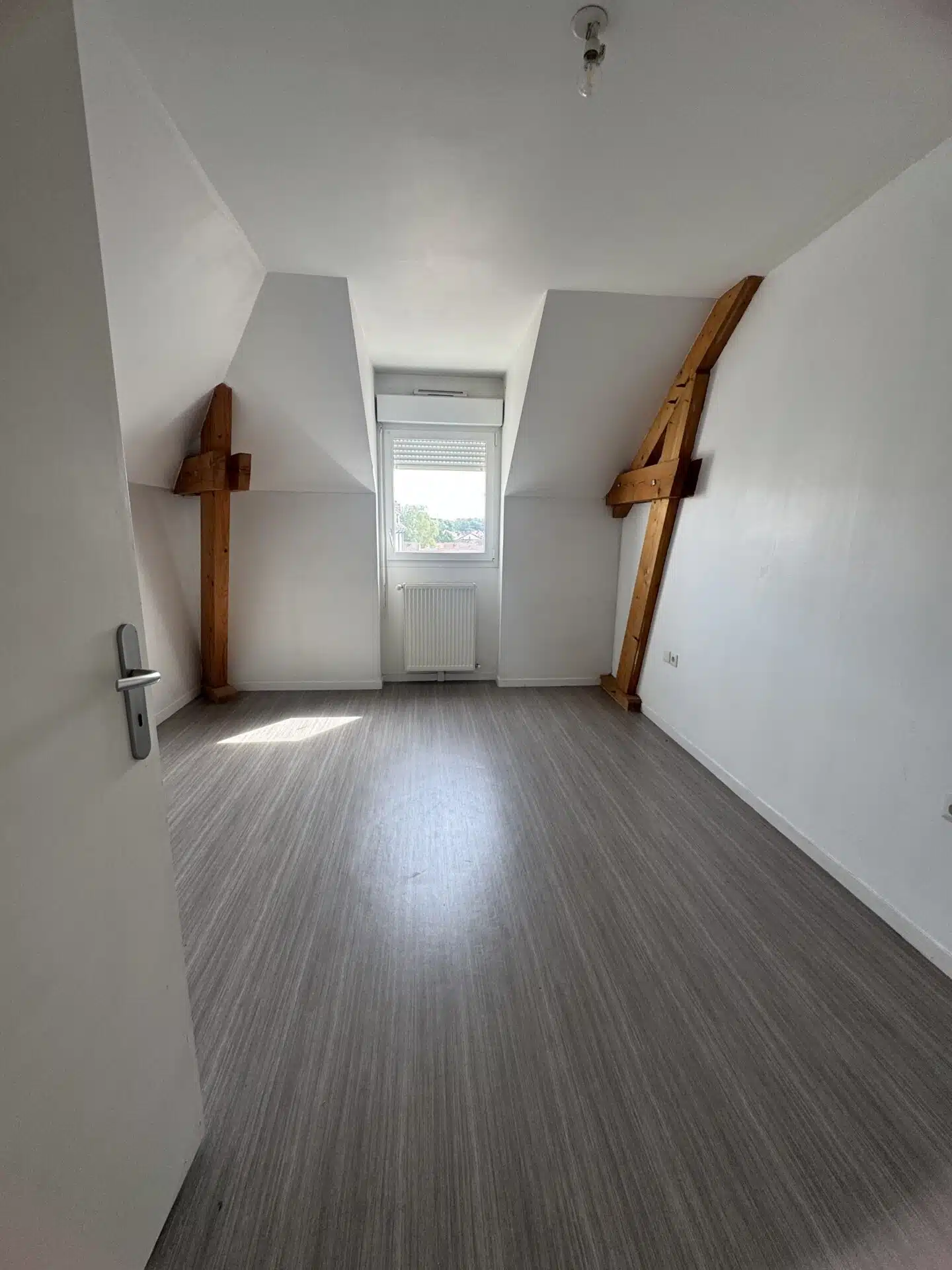 Appartement Rue Pierre Giry à La Rivière-de-Corps