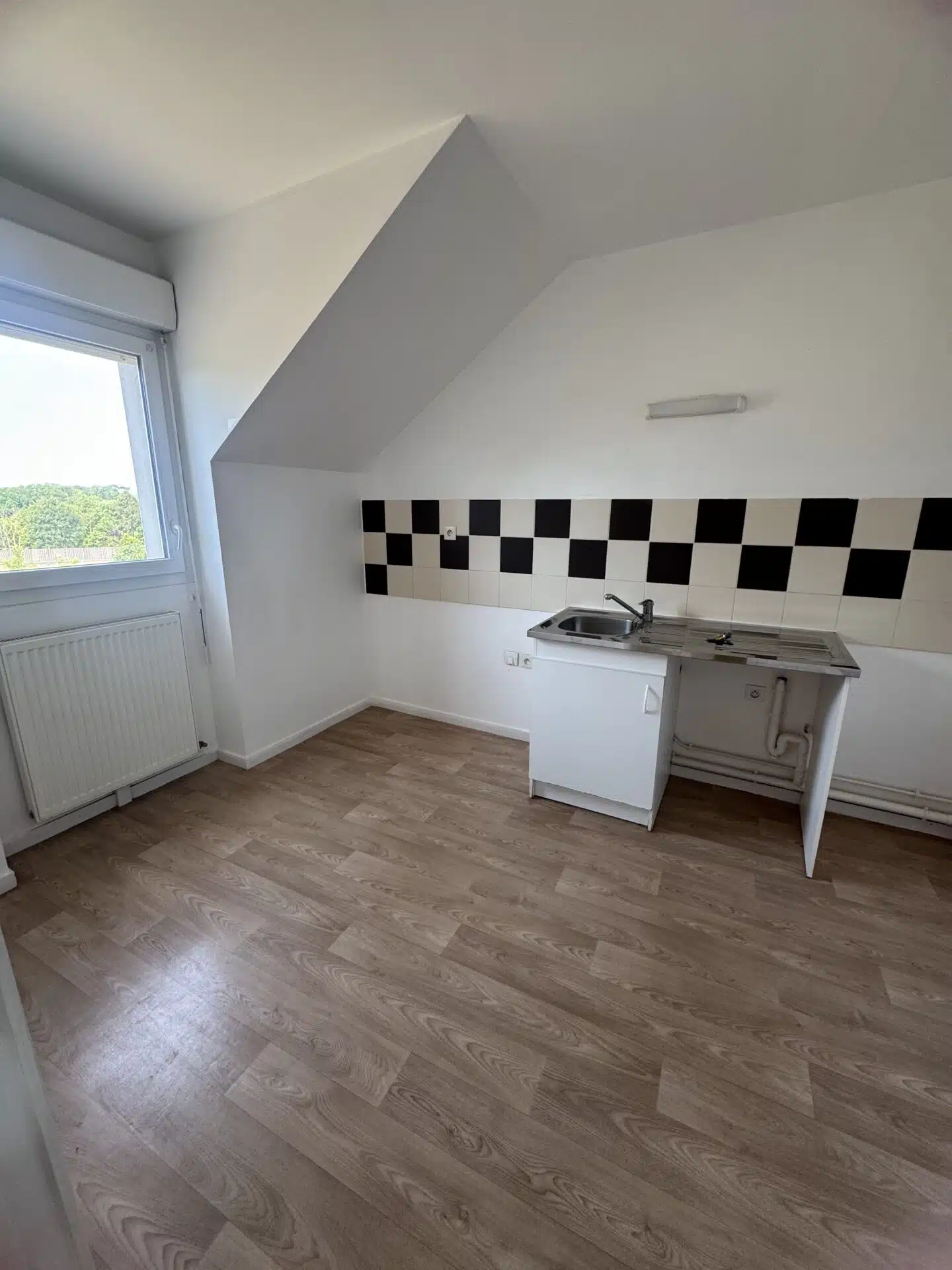 Appartement Rue Pierre Giry à La Rivière-de-Corps