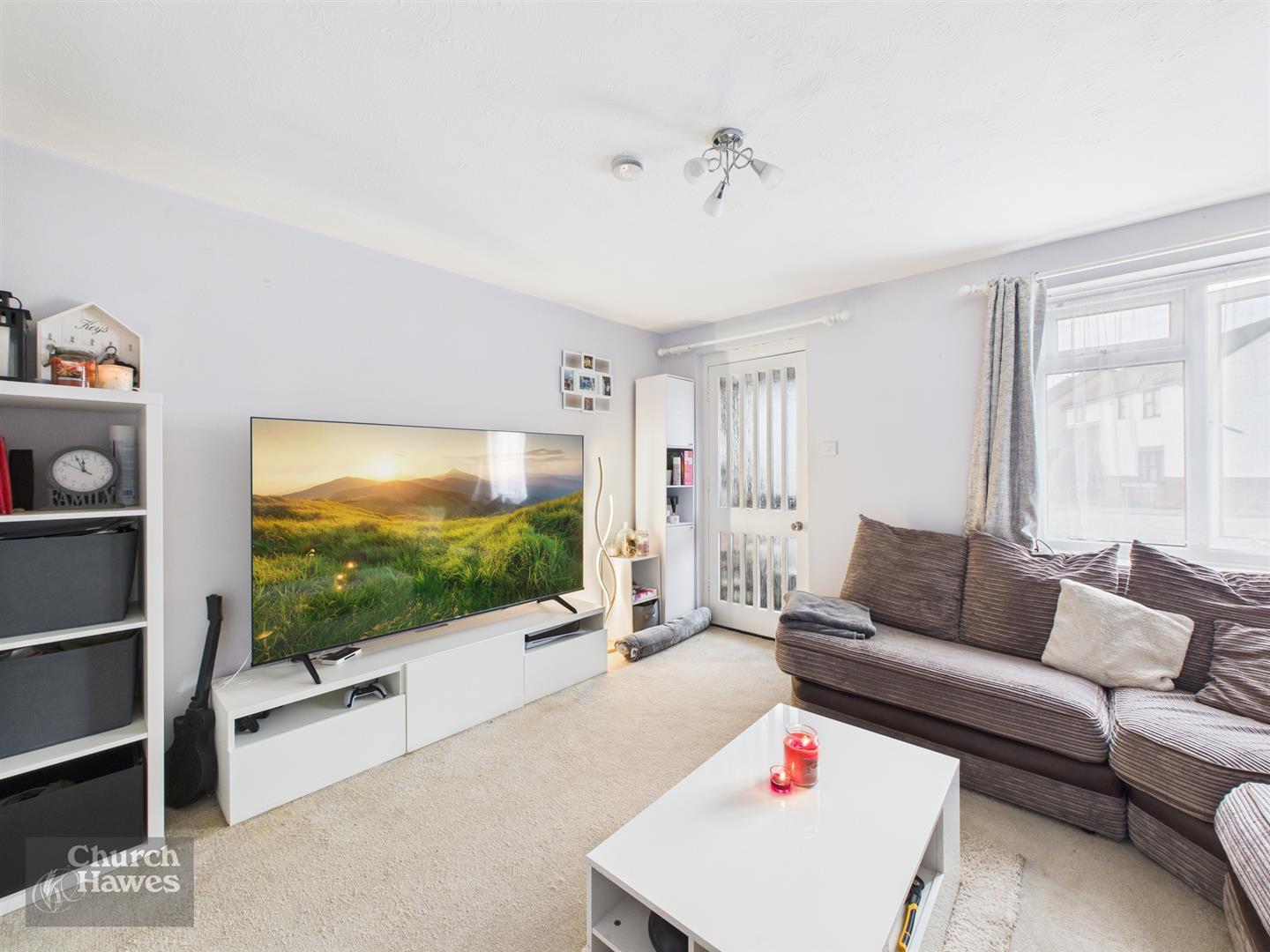 Flat Lawling Avenue in Heybridge