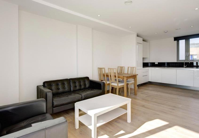 Flat Trematon Place in Greater London