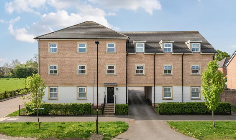 Flat Sanders Walk in Harrogate