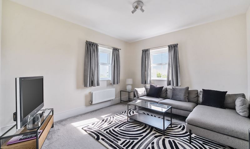 Flat Sanders Walk in Harrogate