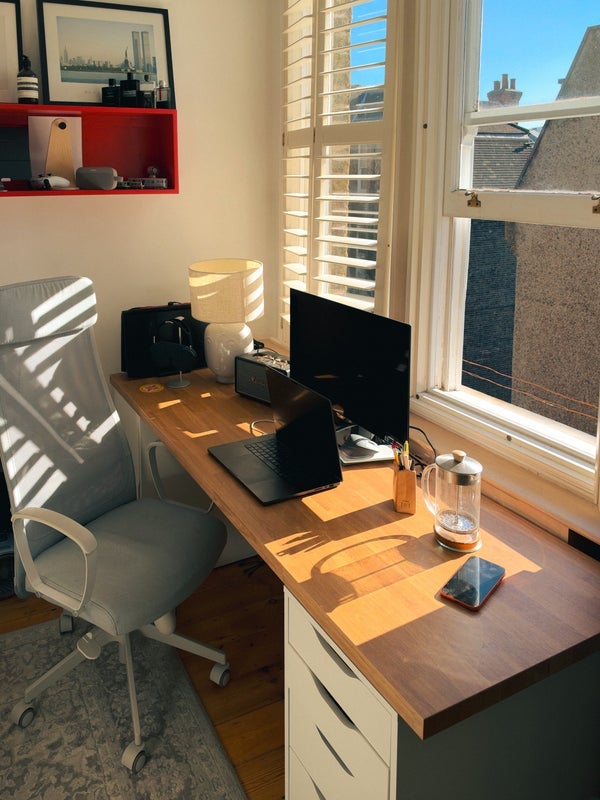 Room Prince of Wales Drive in Greater London