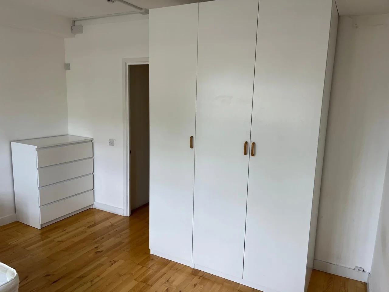 Room Finland Street in Greater London