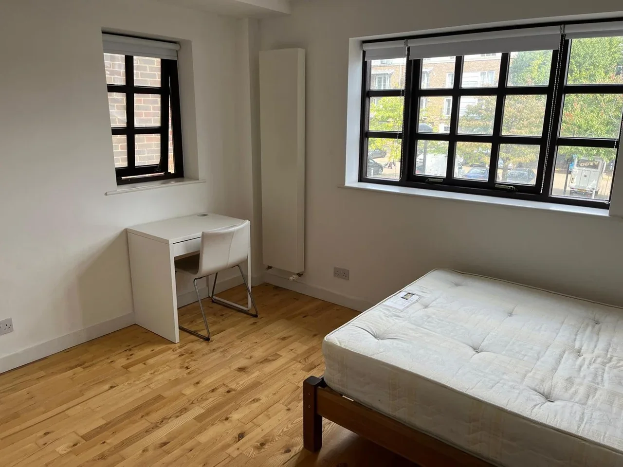 Room Finland Street in Greater London