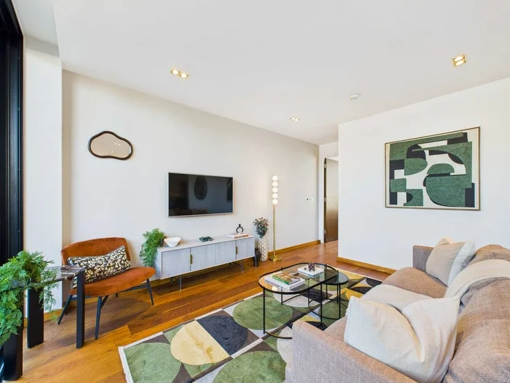 Flat Bayham Street in Greater London