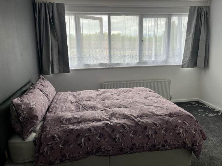 Room Barbers Mews in Milton Keynes