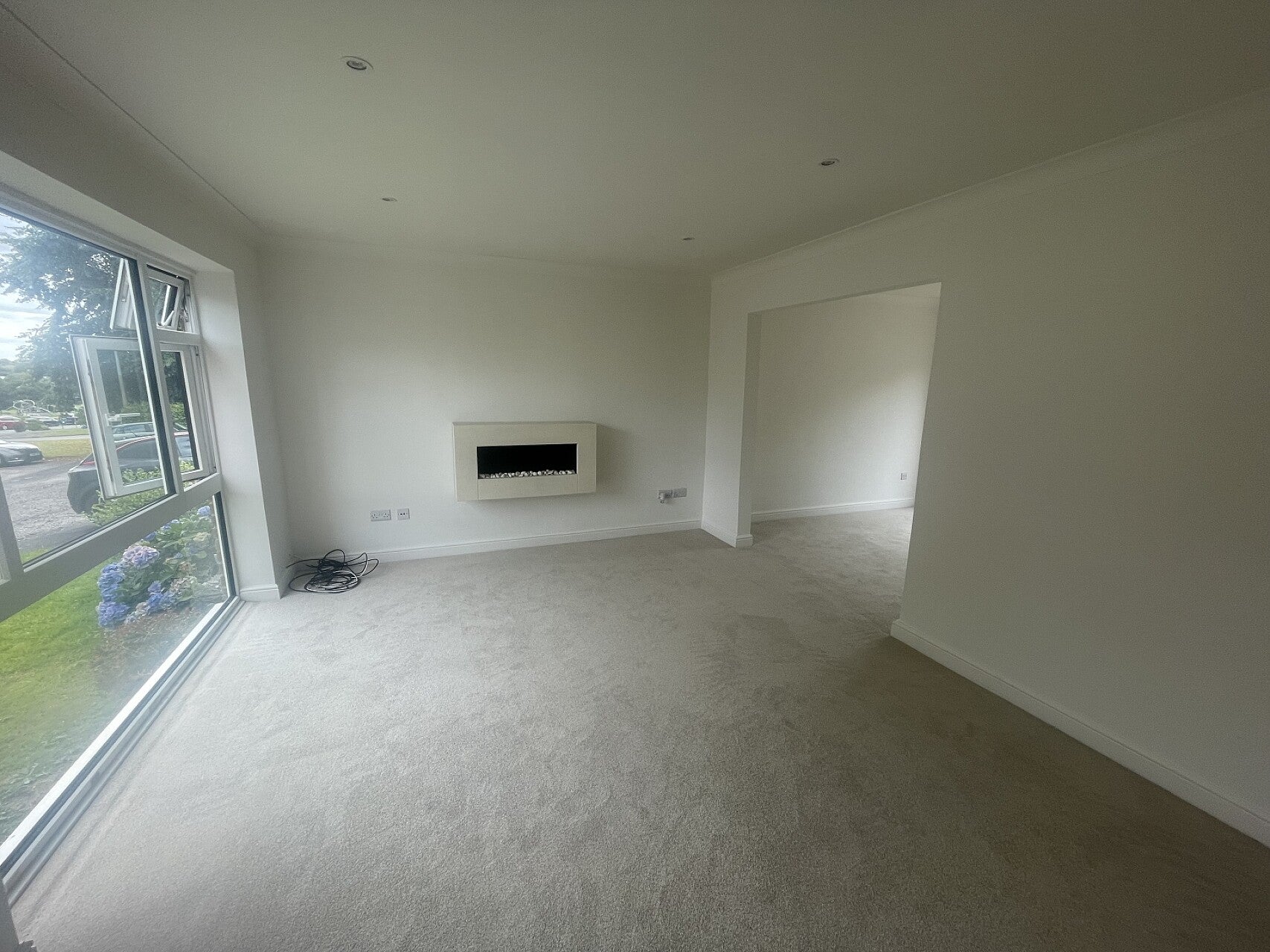 House Roston Close in Dronfield