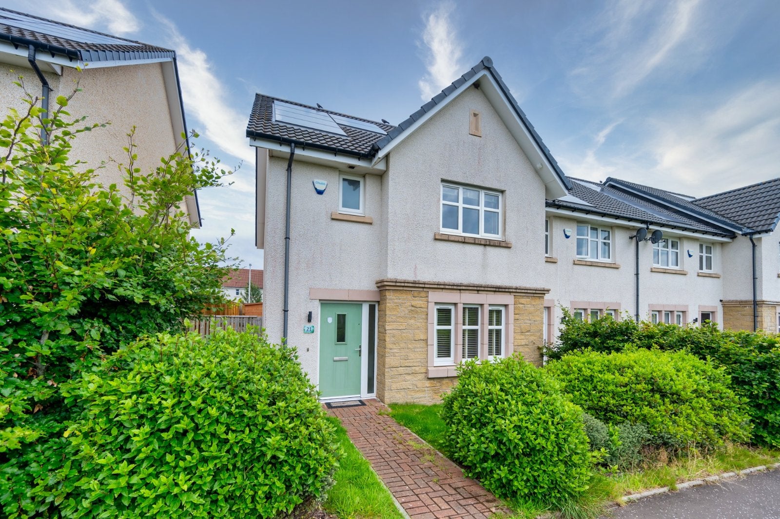 House Raeside Grove in Newton Mearns