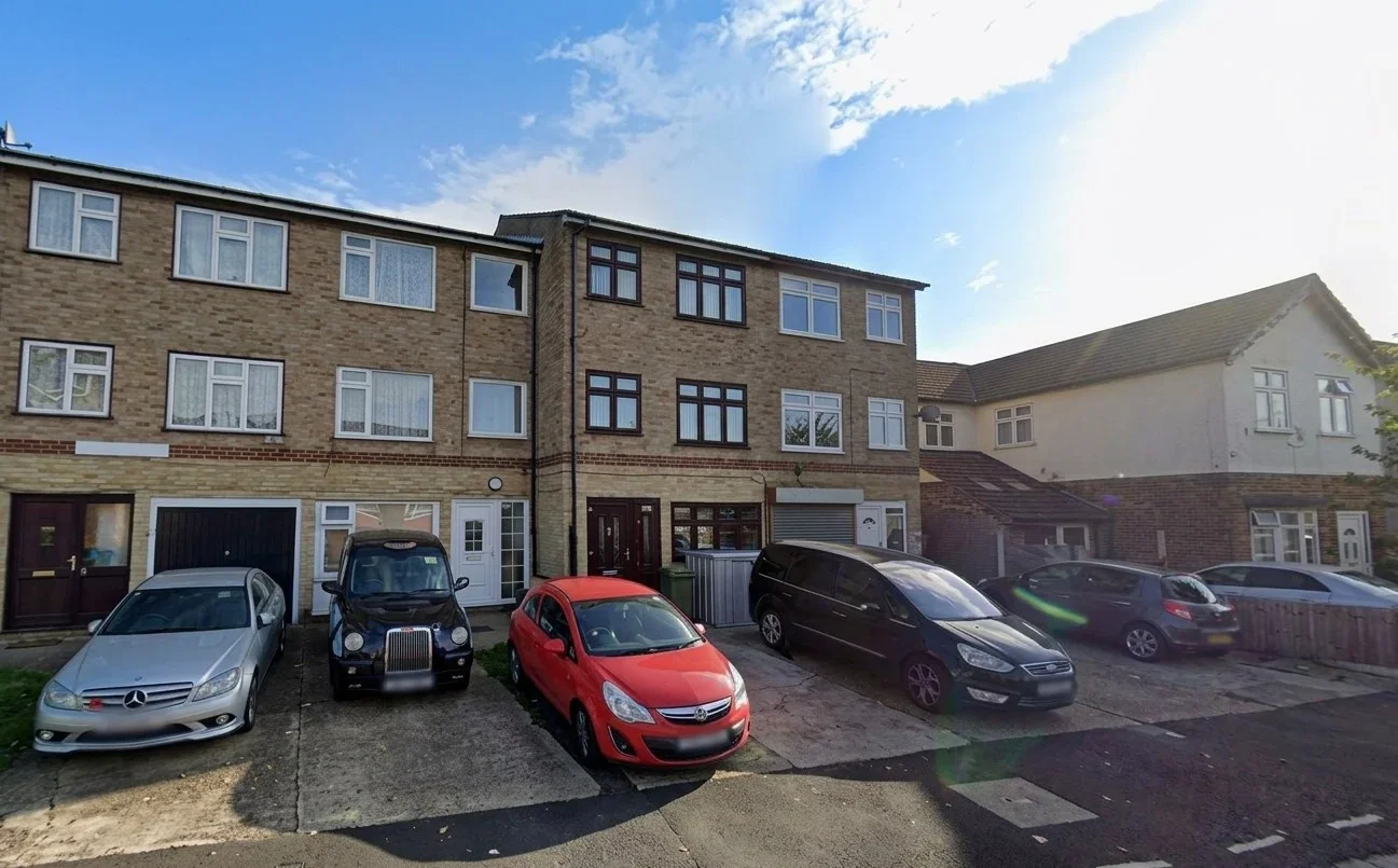 Flat Princes Road in Greater London