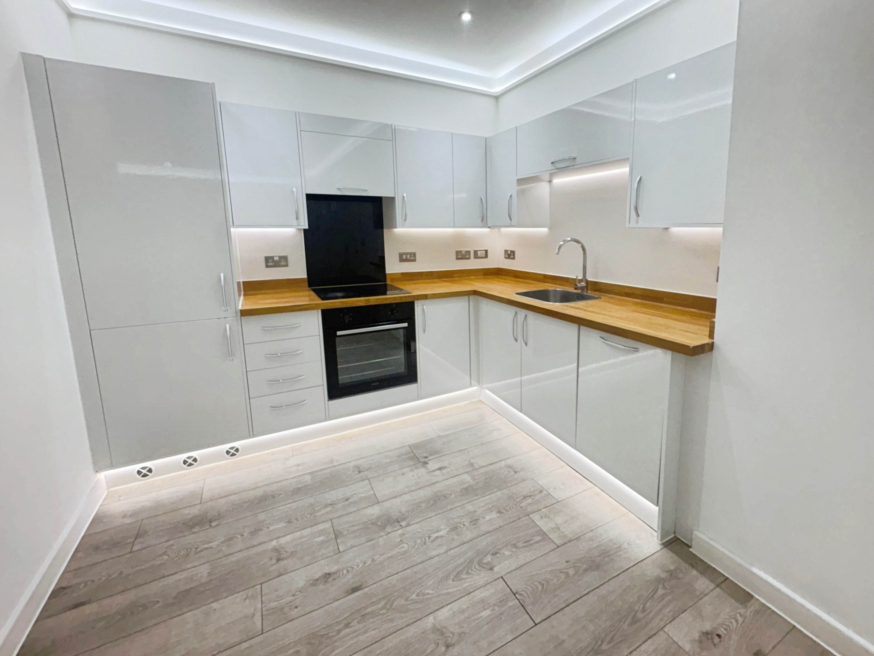 Flat Edinburgh Way in Harlow