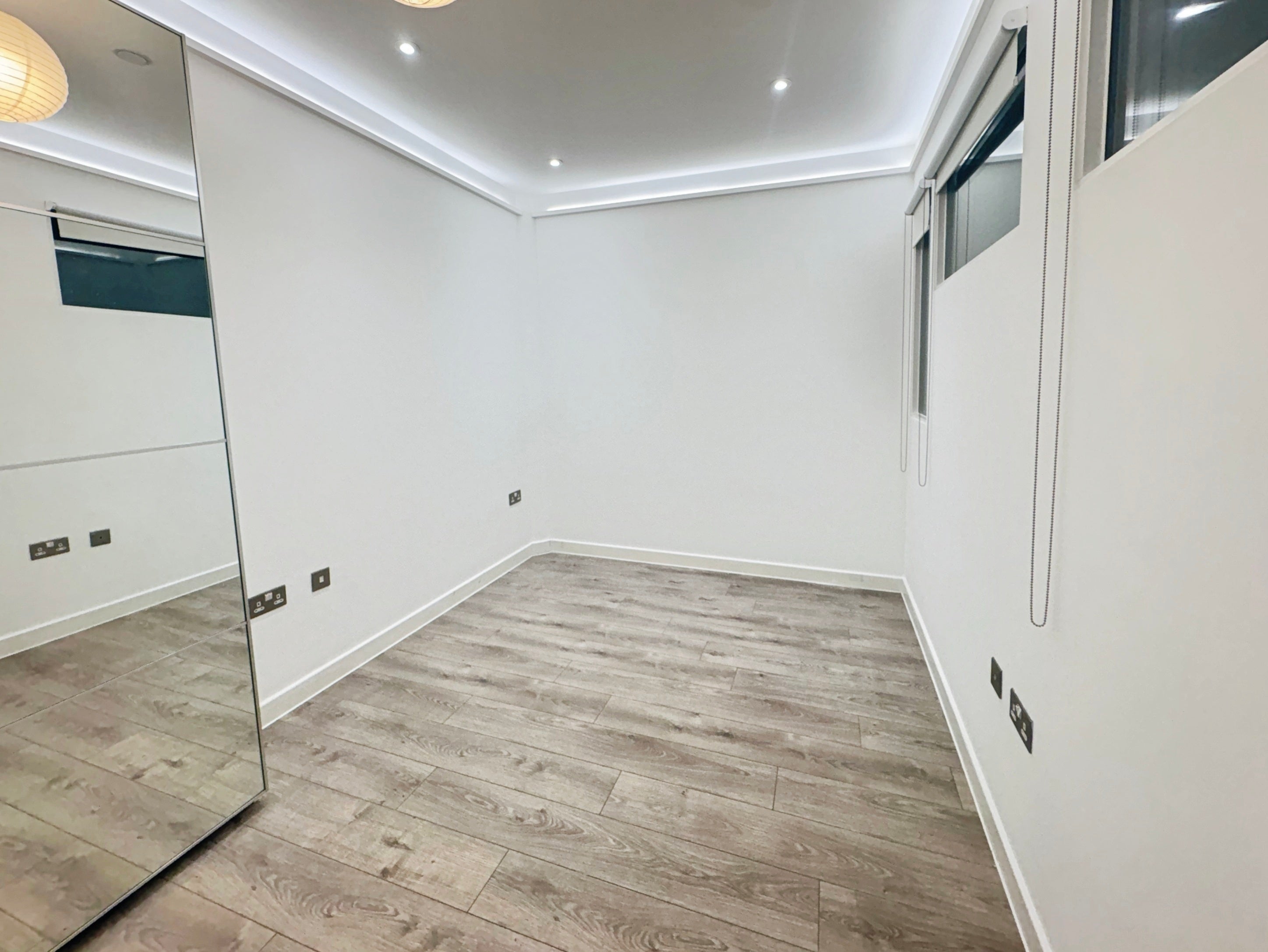 Flat Edinburgh Way in Harlow