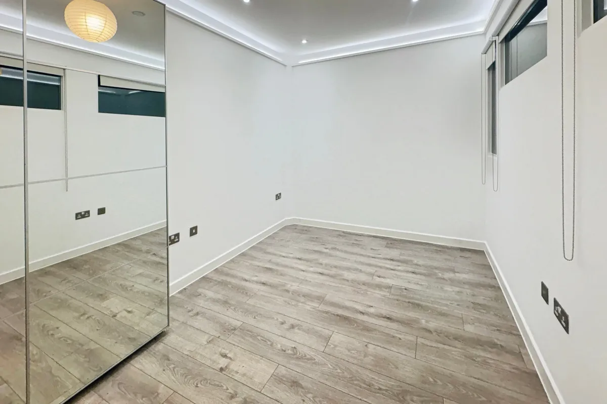 Flat Edinburgh Way in Harlow
