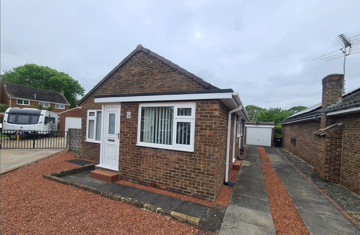 House Westfield Drive in Hurworth-on-Tees