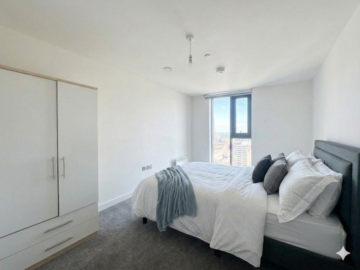 Flat Sheepcote Street in Birmingham