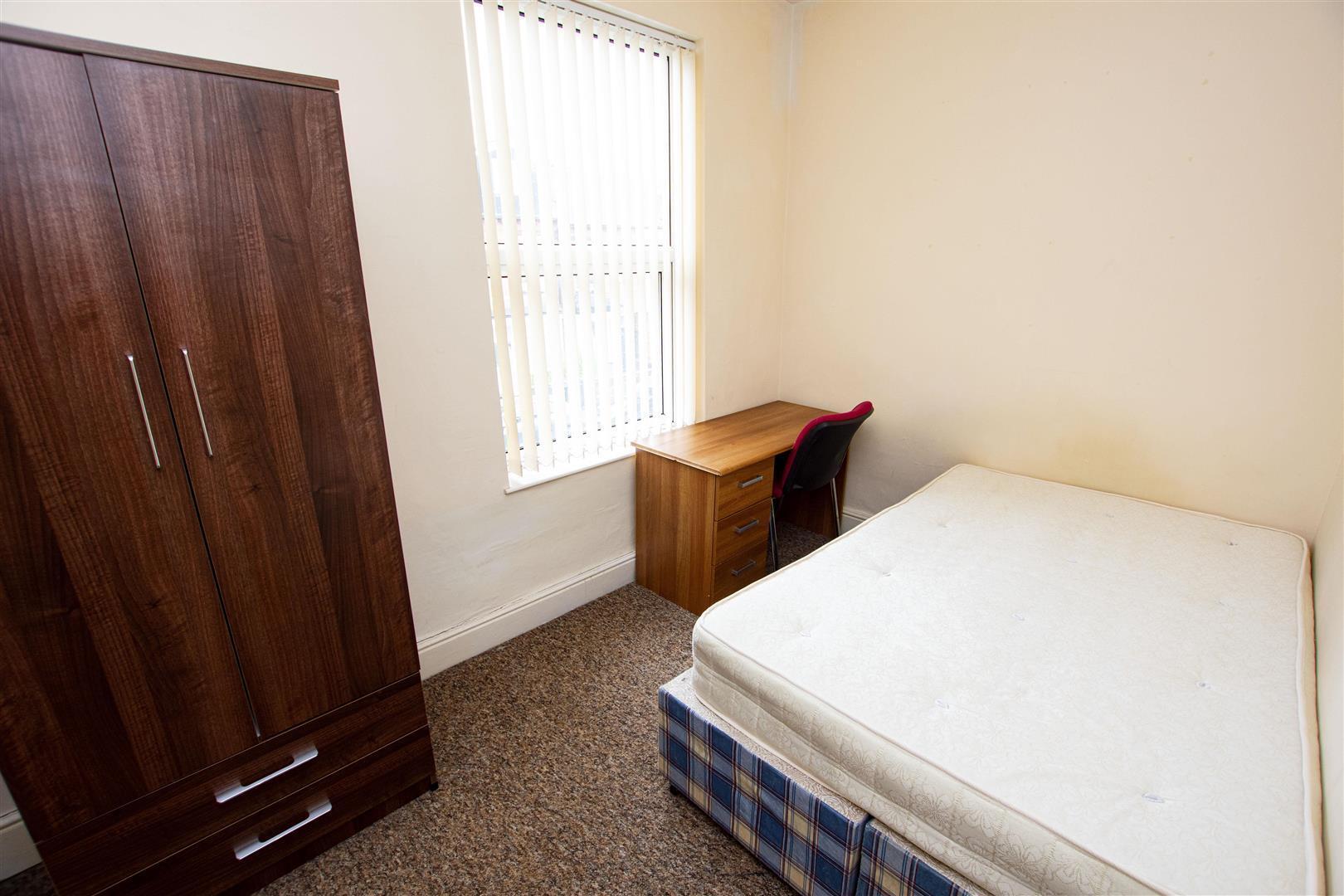 Flat Gleave Road in Birmingham