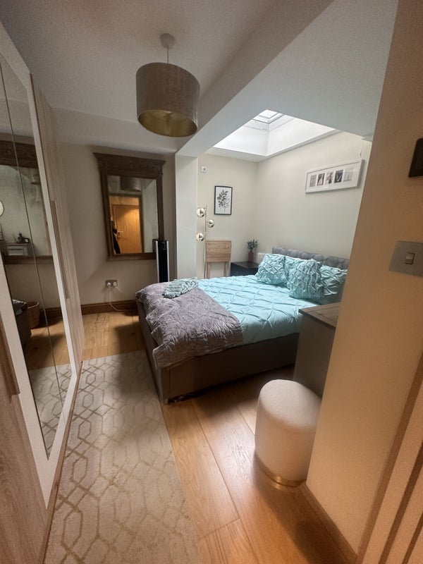 Room Ashmore Road in City of Westminster