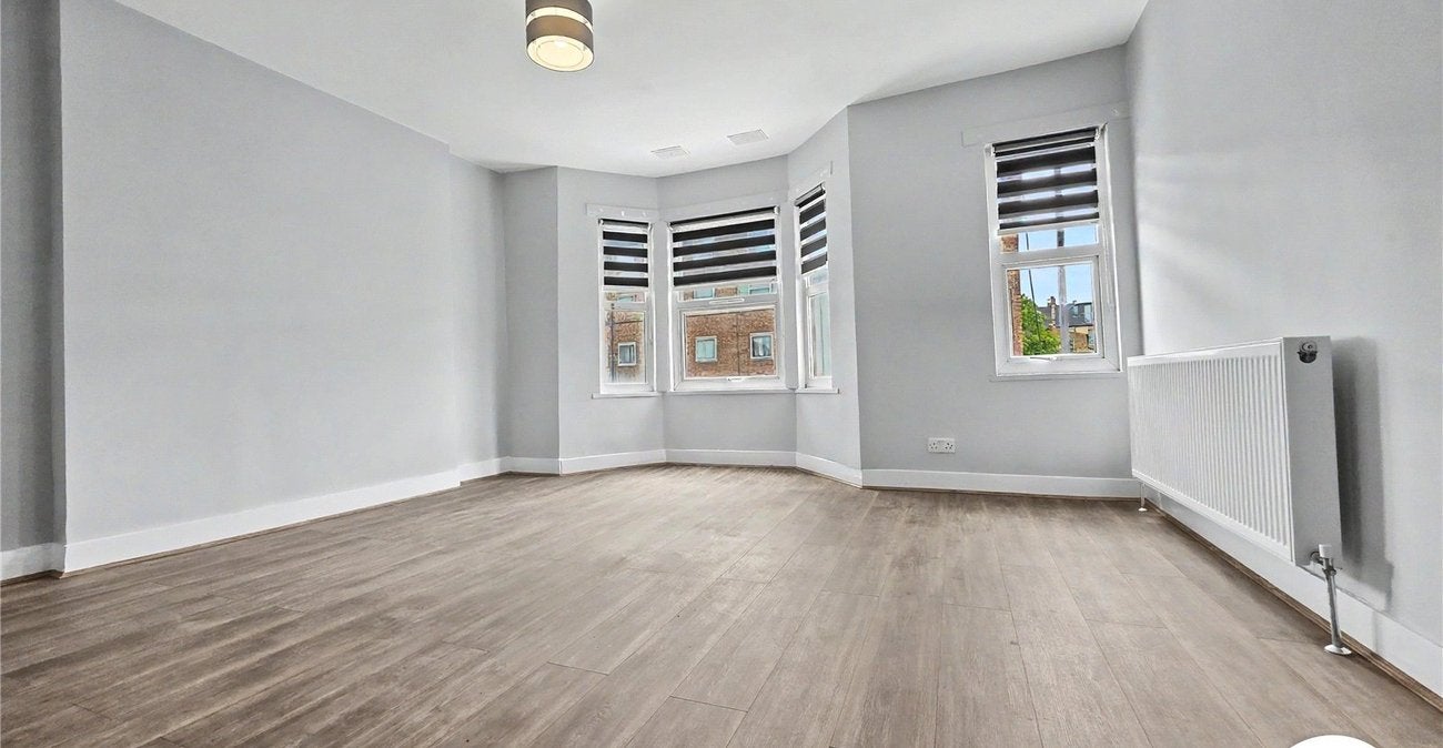 House Knowles Hill Crescent in Greater London