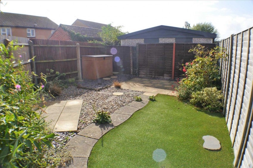 House Baldwin Close in Arun