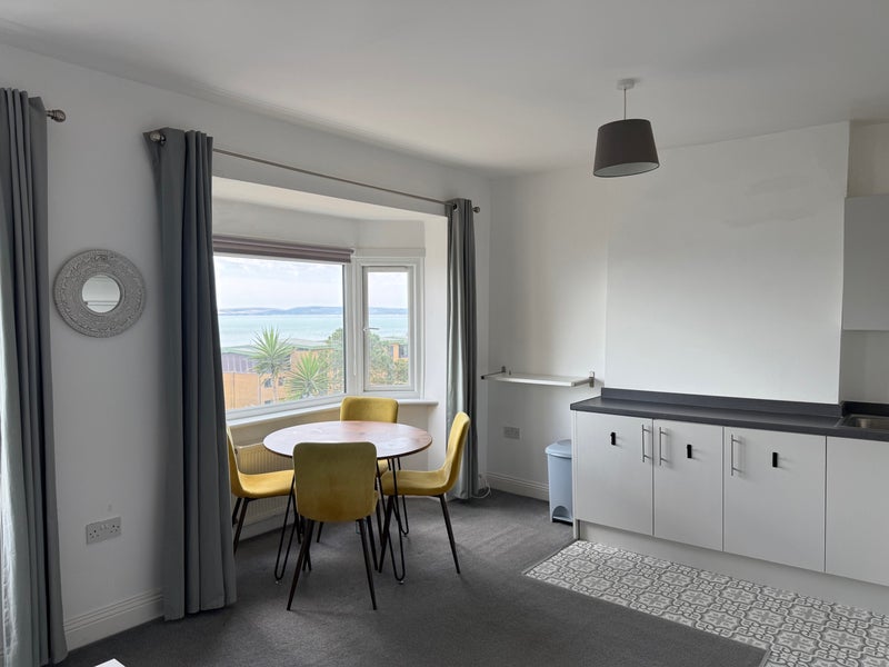 Room Michelgrove Road in Bournemouth