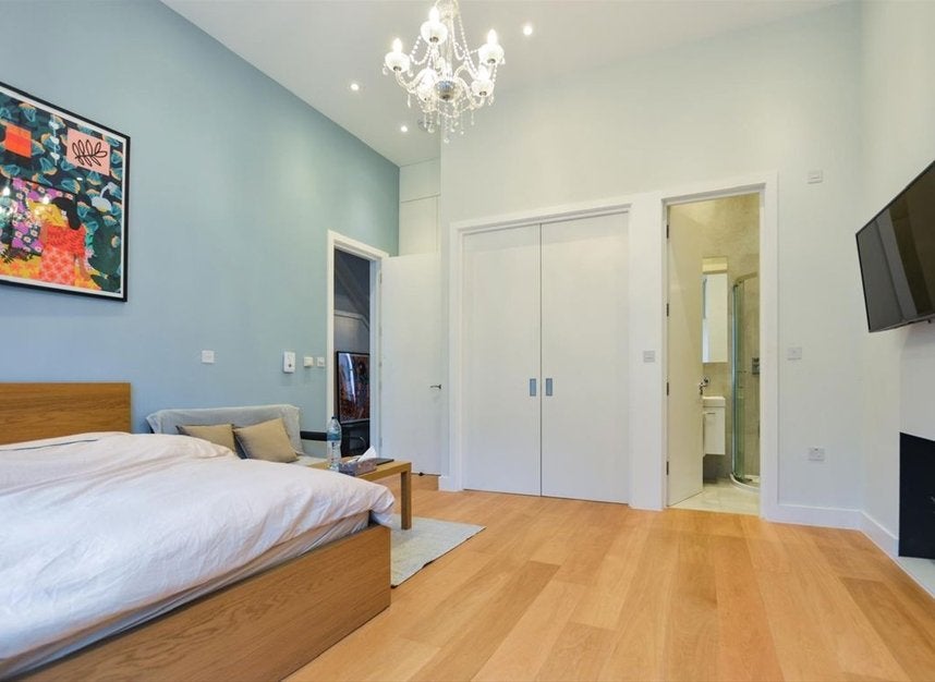Flat Hampstead Hill Gardens in Greater London