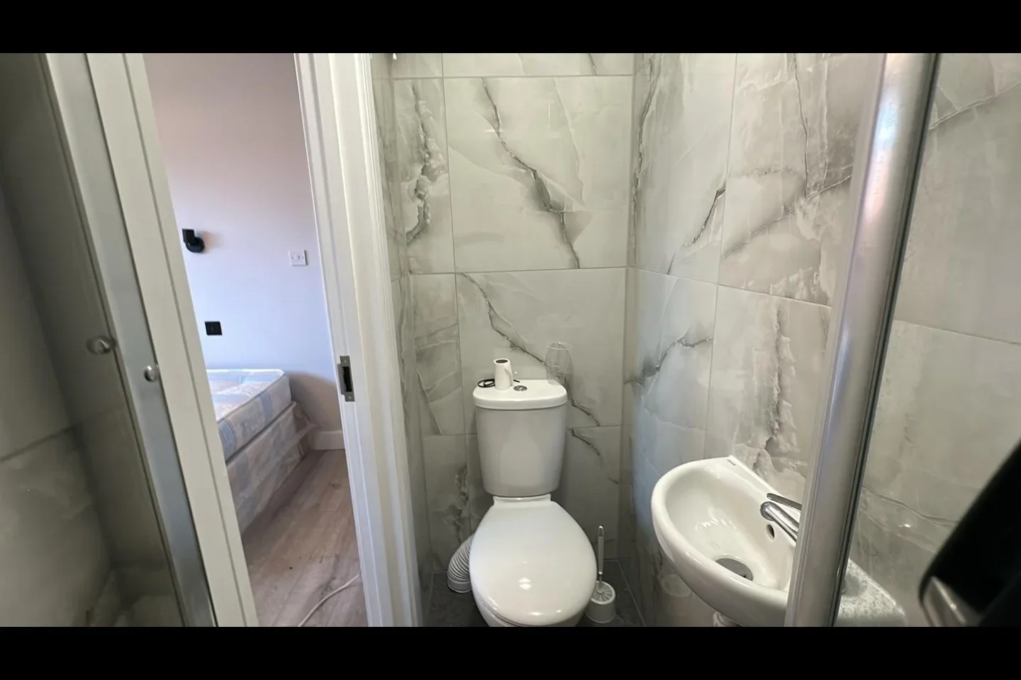 Flat Hetherington Road in Borough of Spelthorne