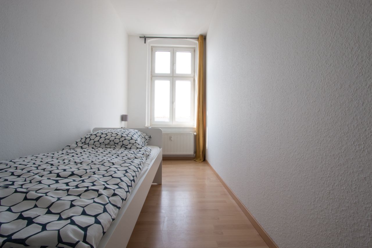 Zimmer Petersburger Straße in Berlin