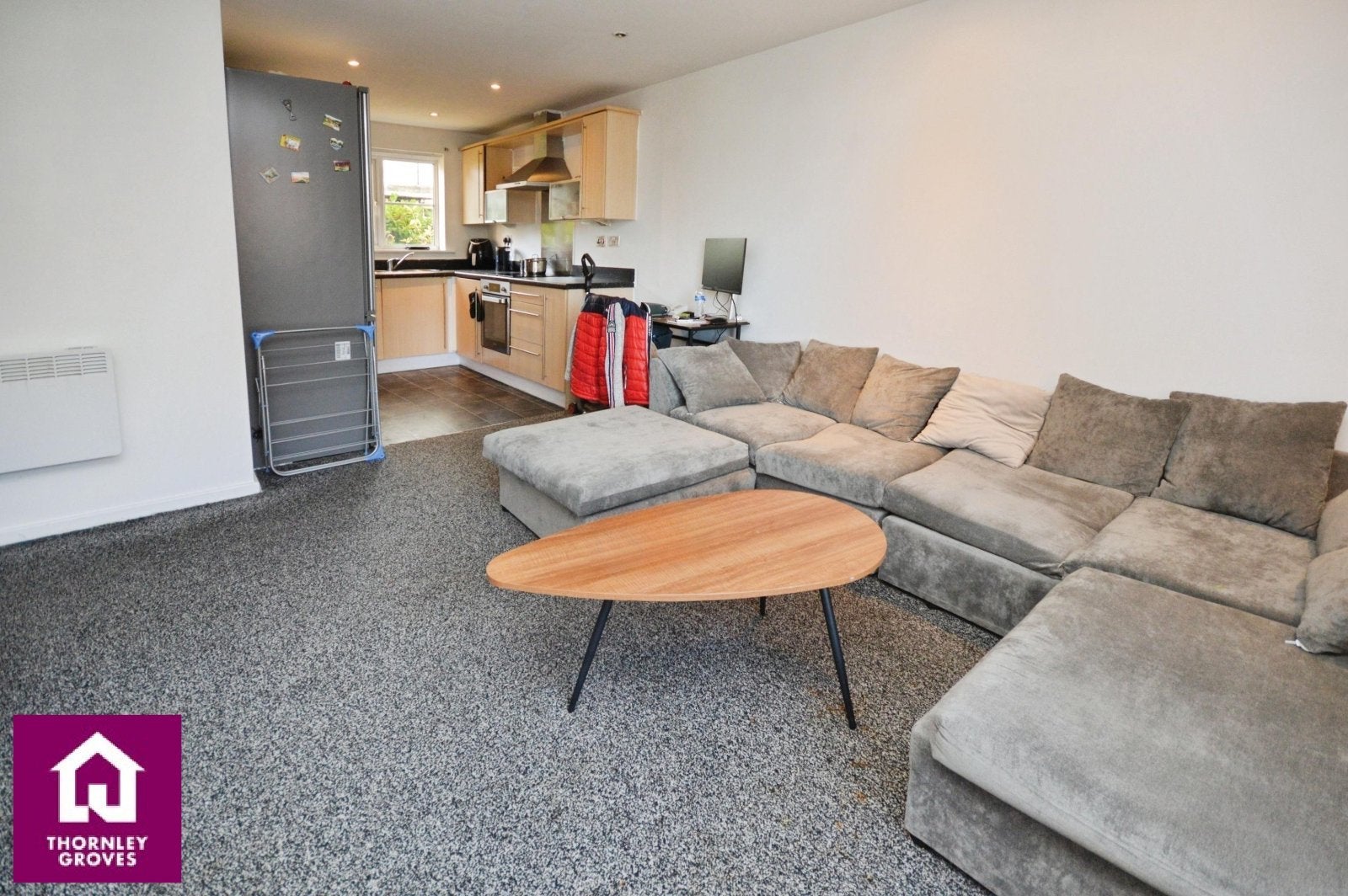 Flat Oaklands Road in Salford