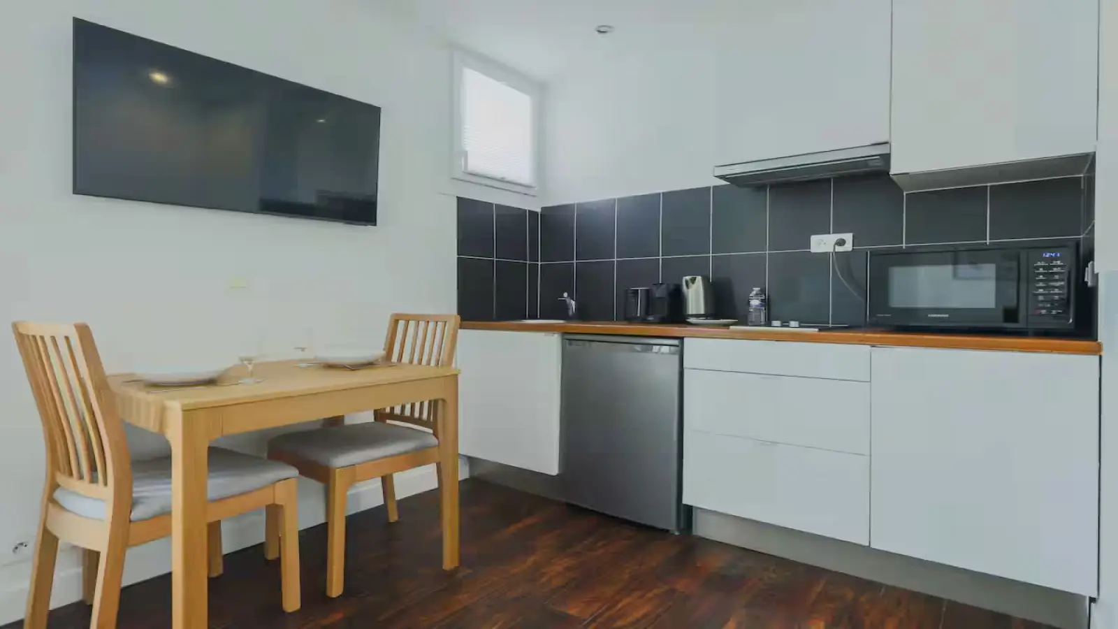 Appartement Rue de Lévis à Paris