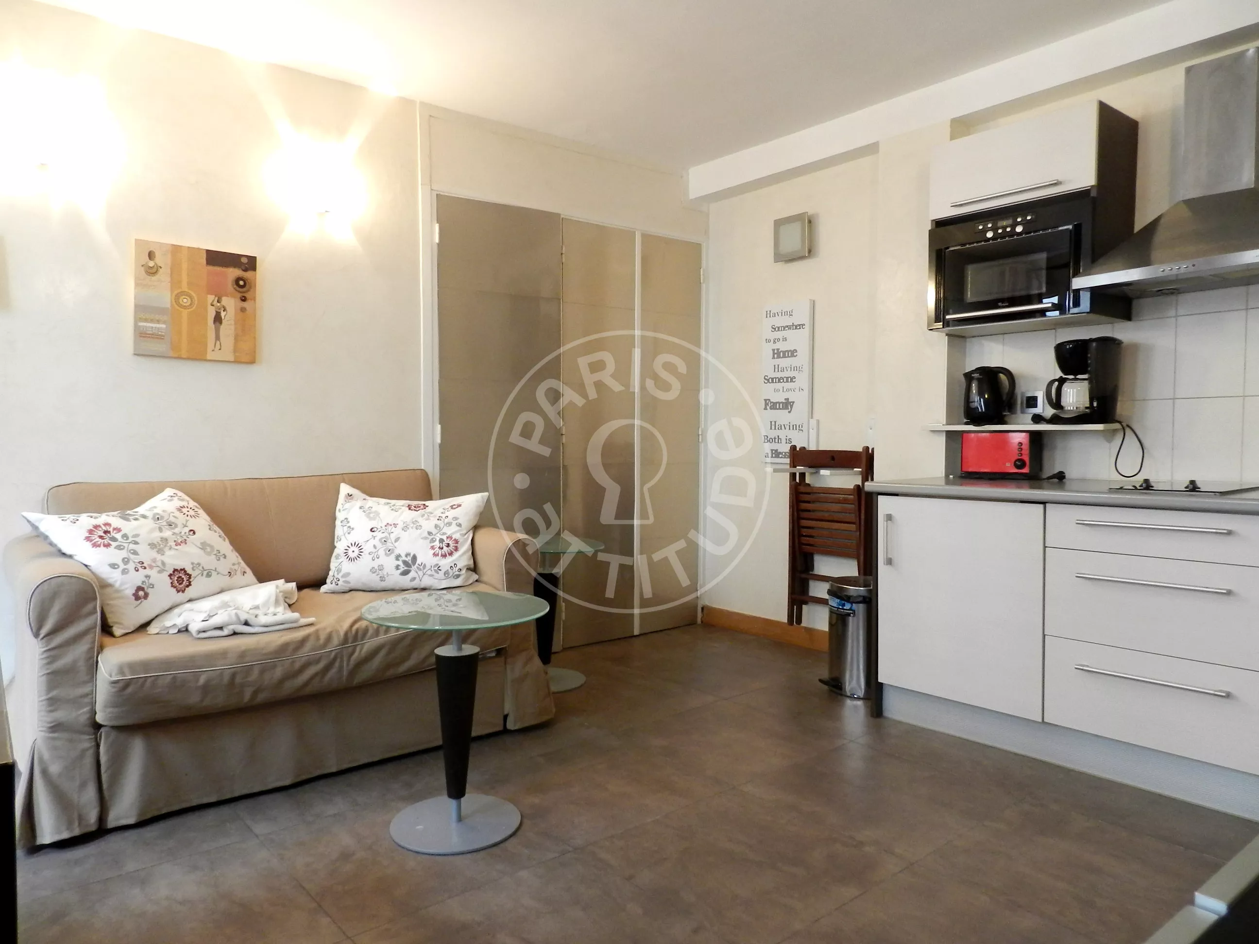 Appartement Rue d'Anjou à Paris