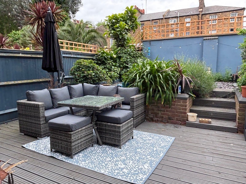 Flat Hertford Road in Greater London