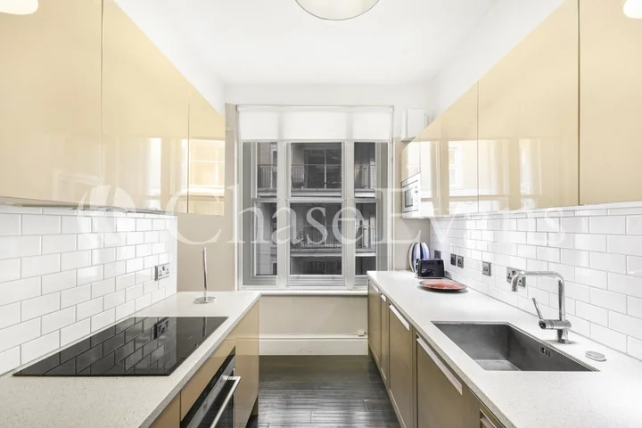 Flat Great Peter Street in City of Westminster