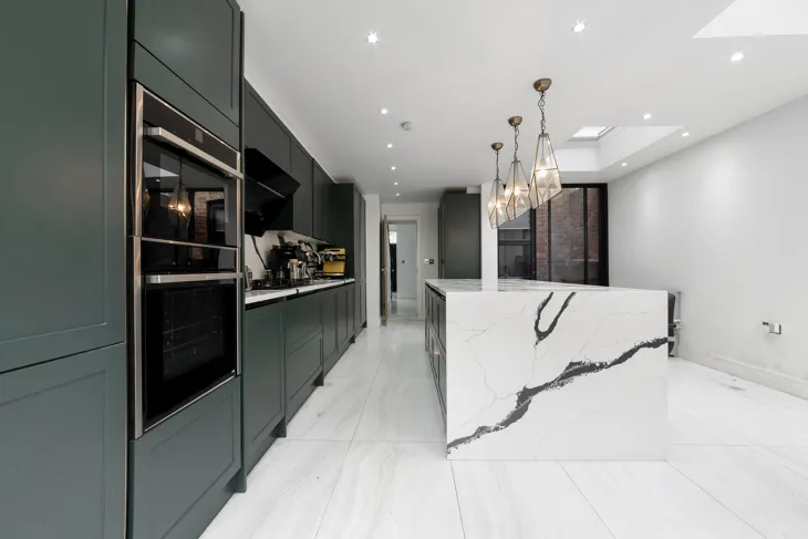 House Mellish Street in Greater London