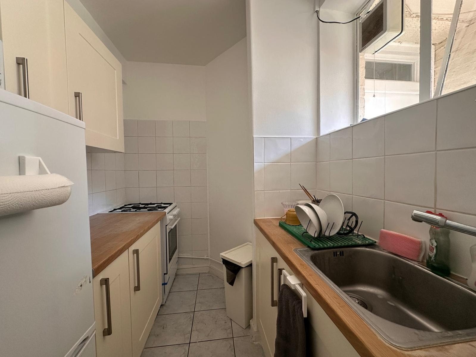Flat Wellesley Court in City of Westminster