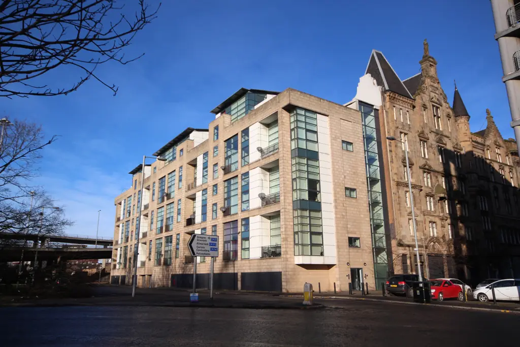 Flat Carnoustie Street in Glasgow