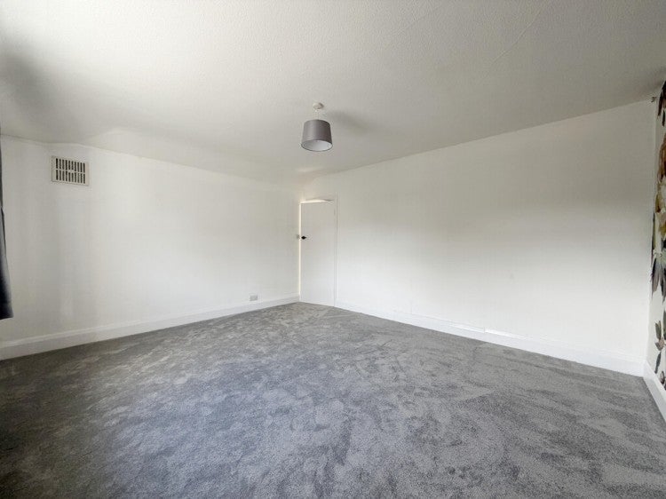 Flat Liverpool Road in Salford