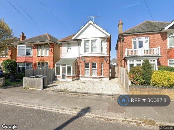 Flat Fitzharris Avenue in Bournemouth