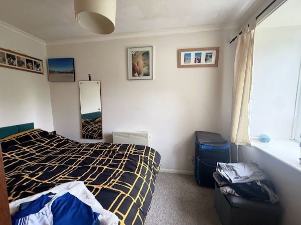 Flat Mapperton Close in Poole