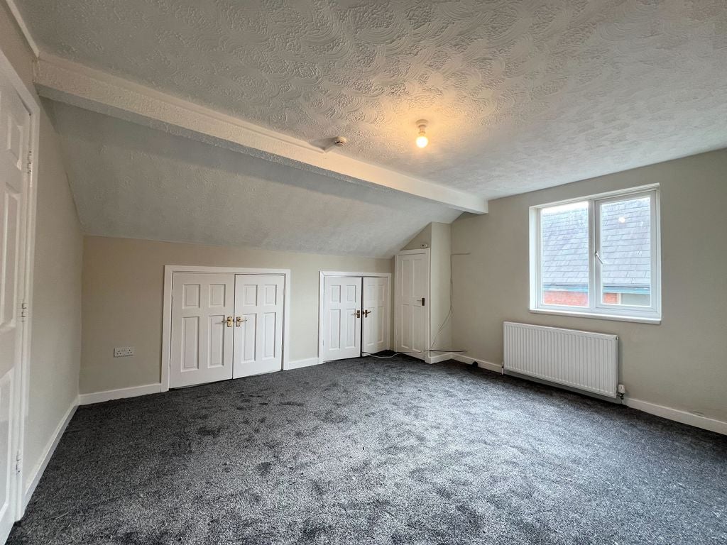 Flat Ash Street in Southport