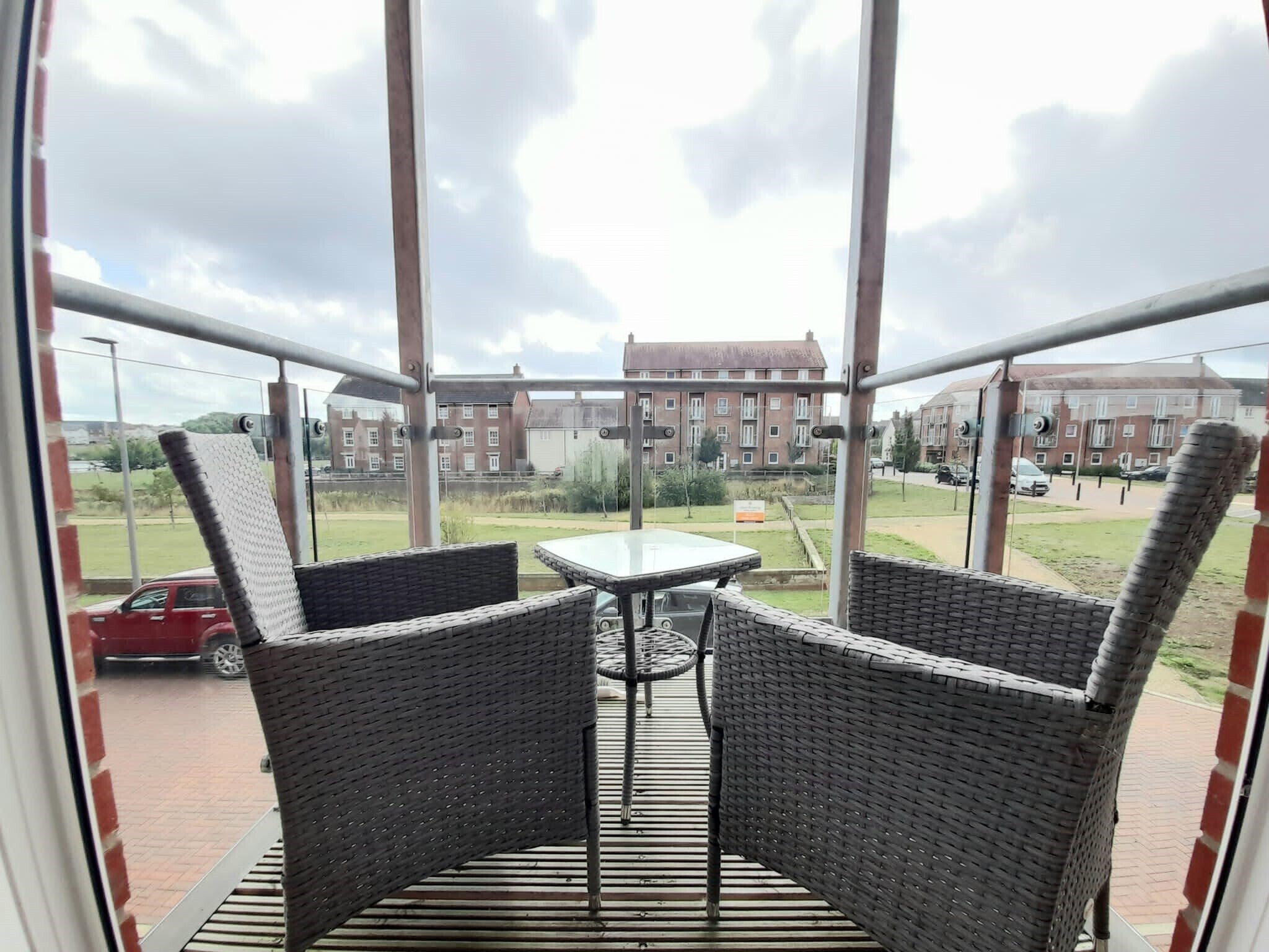 Flat Honduras Gardens in Milton Keynes