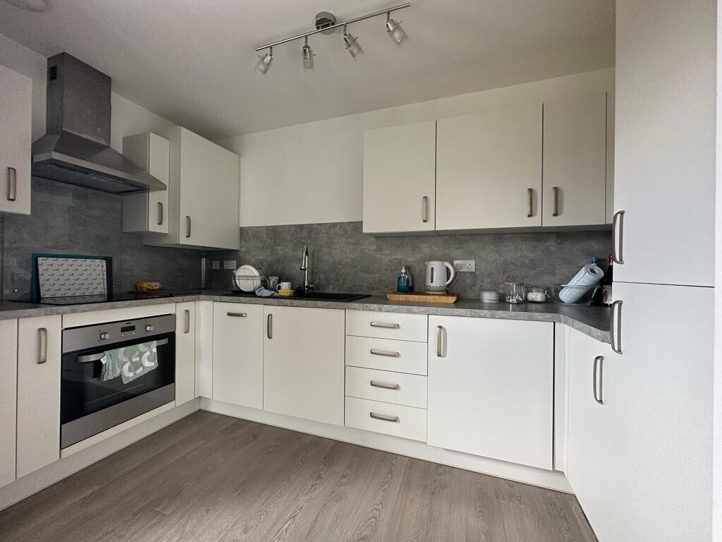 Flat Honduras Gardens in Milton Keynes