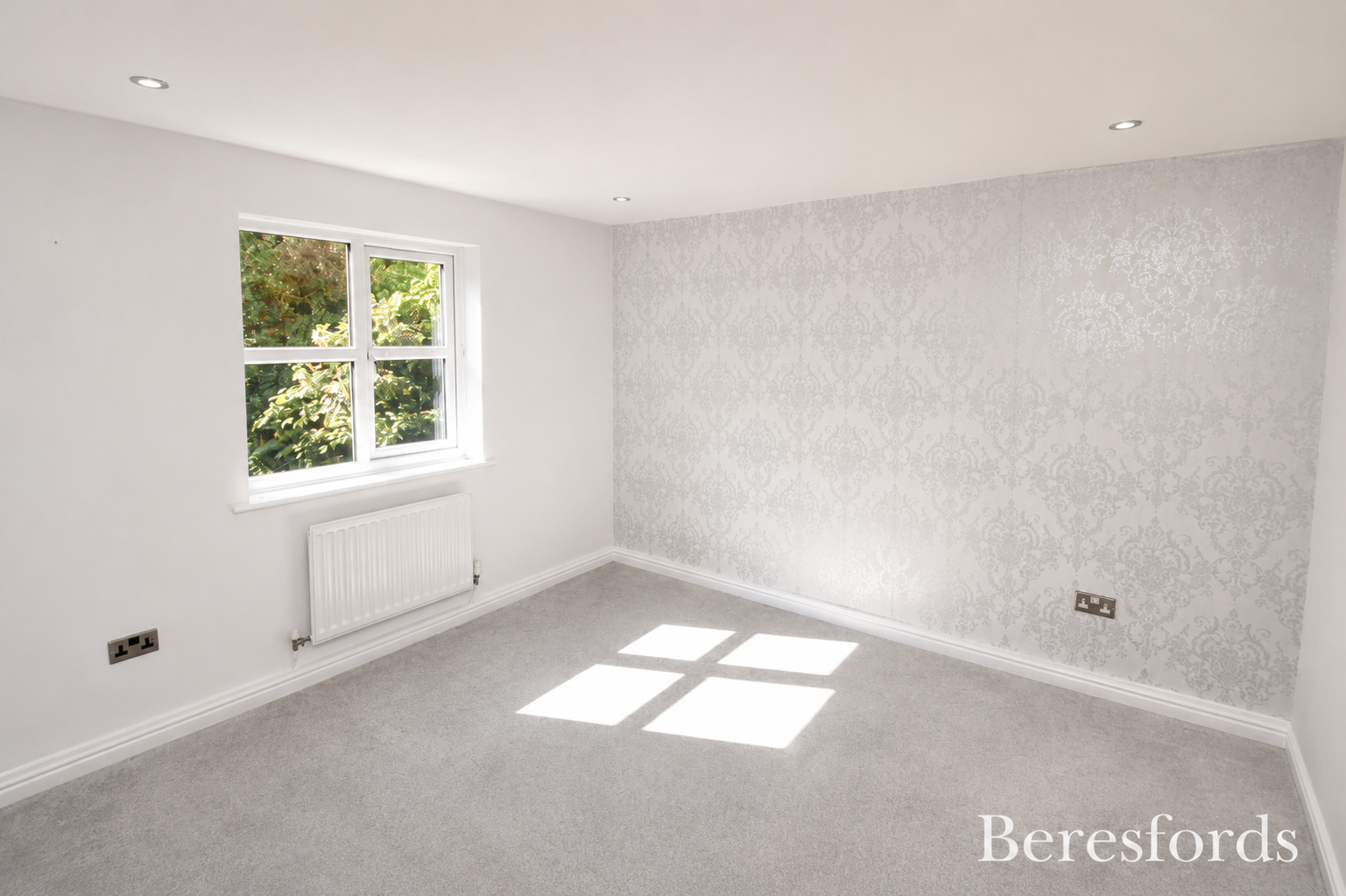 Flat Bramble Tye in Basildon
