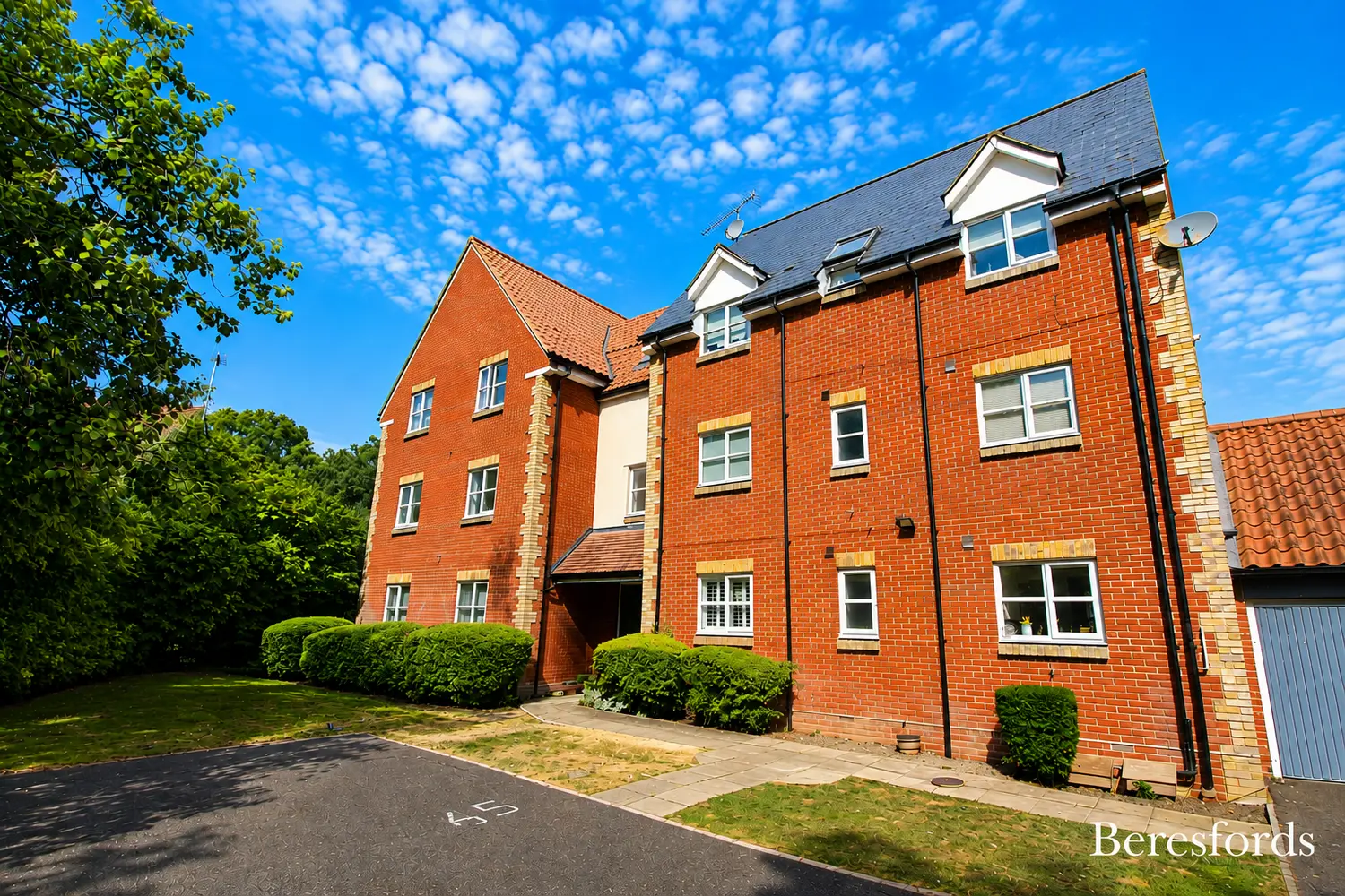 Flat Bramble Tye in Basildon